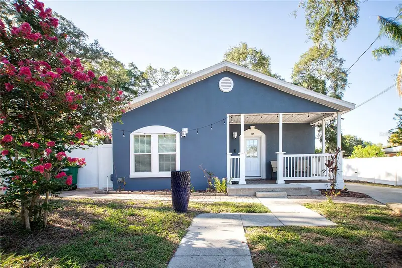 415 Dr Ml King Jr St N, FL