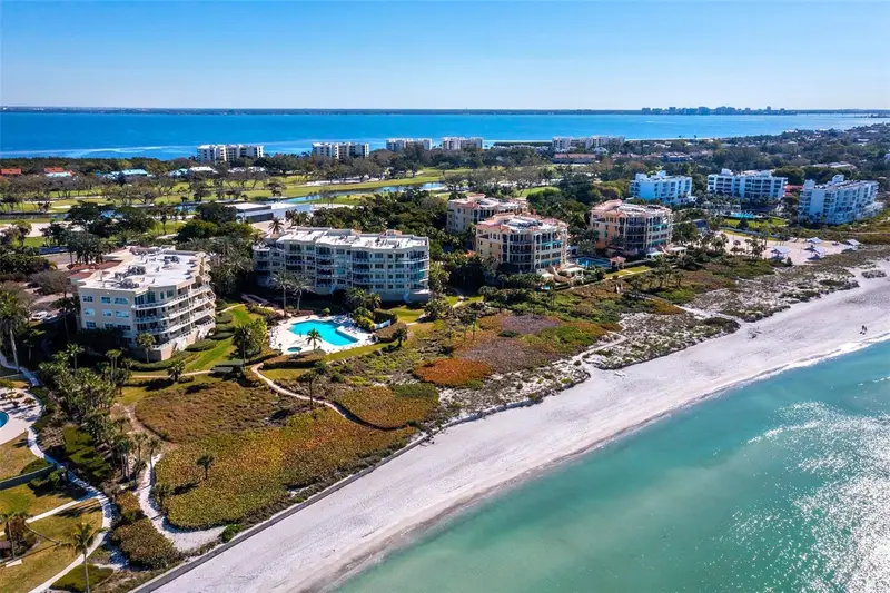 2185 Gulf Of Mexico Dr #212, FL