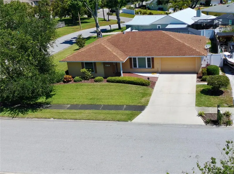 5314 36th Avenue Dr W, FL