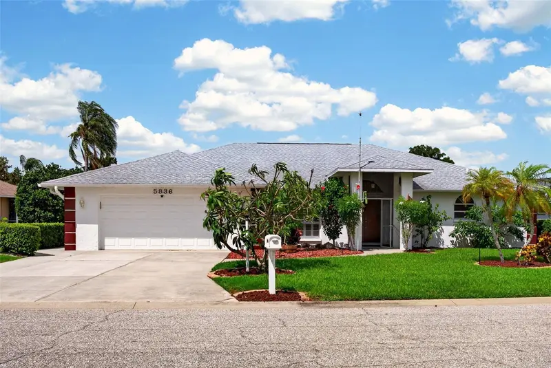 5836 Helen Way, FL