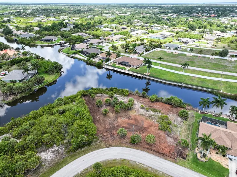 14235 Fruitport Circle, FL