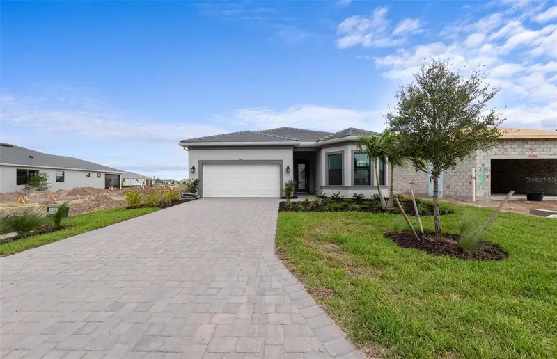 4821 Long Point Run, FL