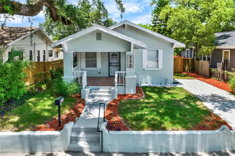 112 E Emily St, FL