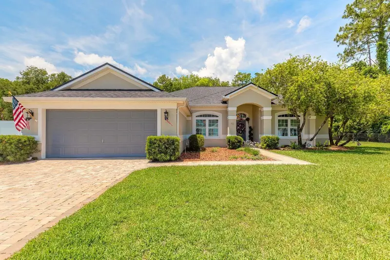 43 Eastwood Dr, FL