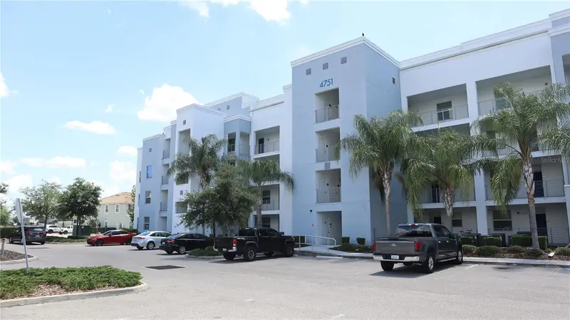 4751 Clock Tower Dr #305, FL
