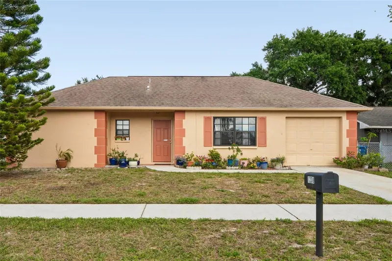 1238 Fuchsia Dr, FL
