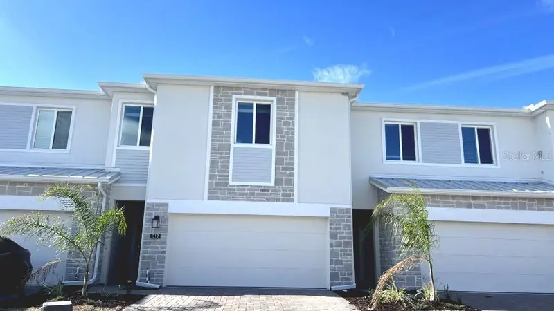 312 Nine Iron Dr, FL