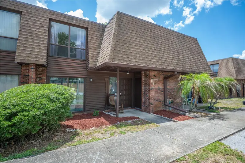 1836 N Crystal Lake Dr #68, FL