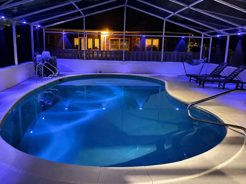 962 Country Club Ave, FL