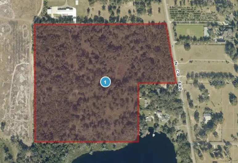 37625 N County Road 44a, FL