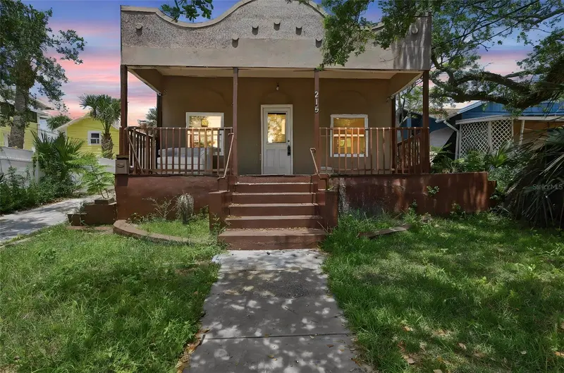 215 S Oleander Ave, FL