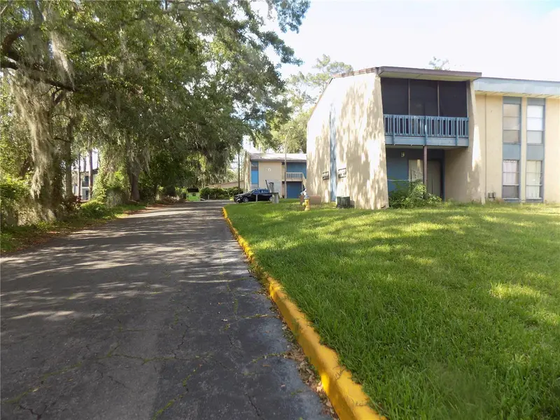 2811 Sw Archer Rd #X 201, FL