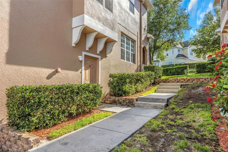 94 S Highland Ave #2401, FL