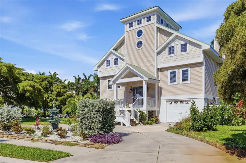 7107 Hawks Harbor Cir, FL