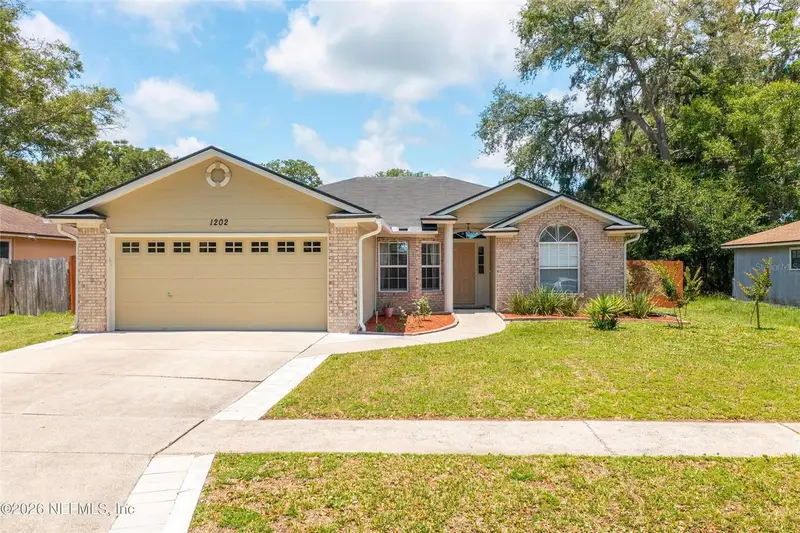 1202 Dorwinion Dr, FL
