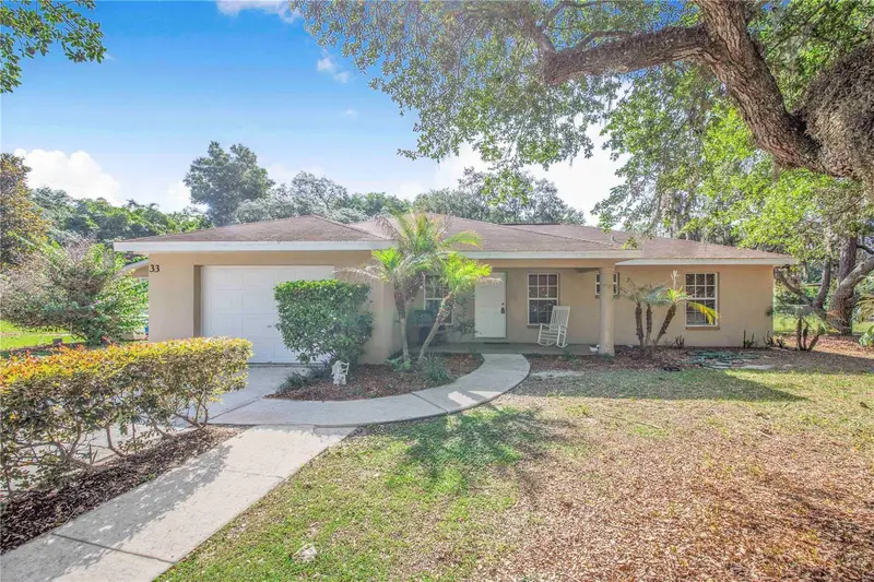 33 Pinewood Dr, FL