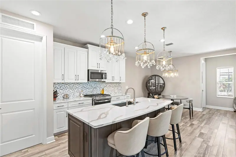 2570 Wild Cherry Path, FL