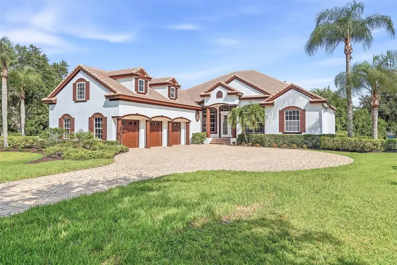 7618 Pine Valley St, FL