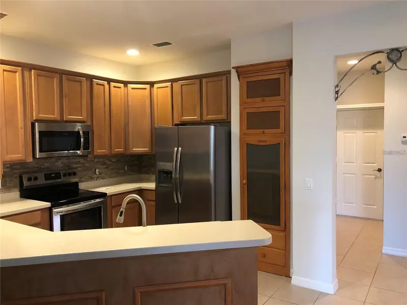 140 Shell Falls Dr, FL