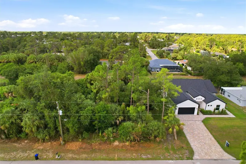Oregon Ln, FL