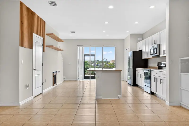 8667 Canyon Creek Trl, FL