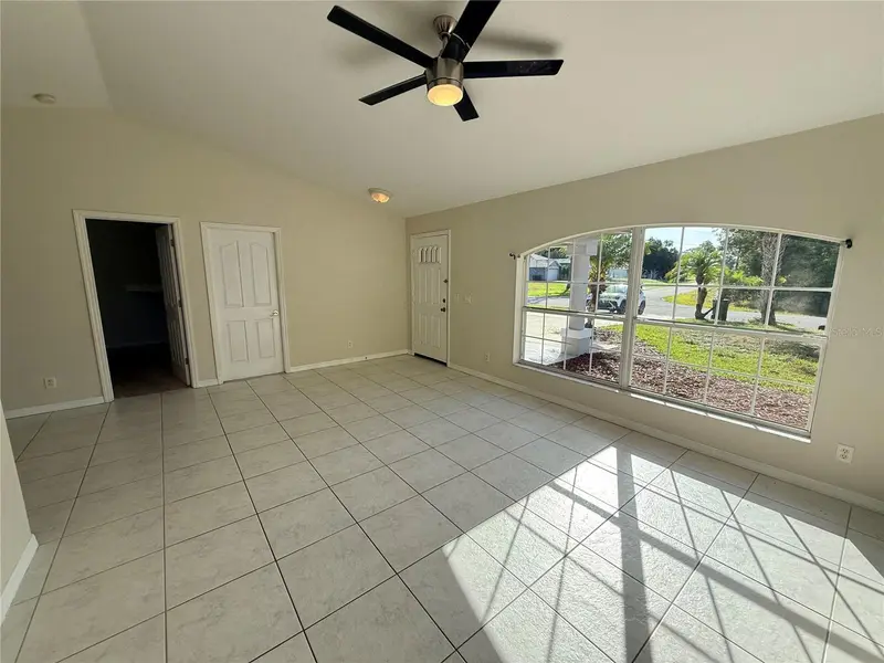 4185 Amari Rd, FL