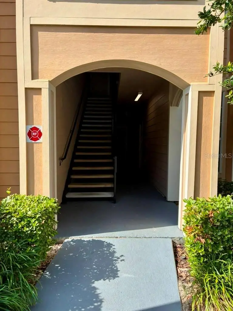 1995 Erving Cir #307, FL