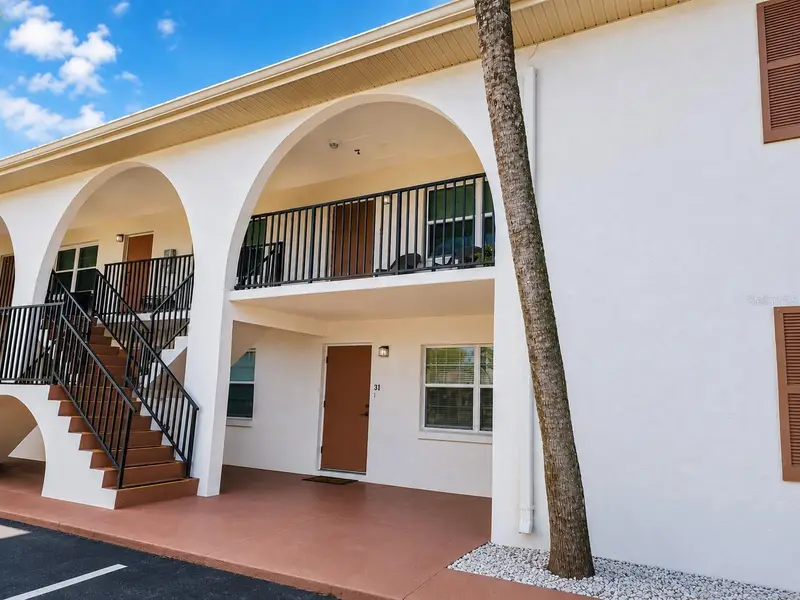 400 Auburn Dr #3, FL