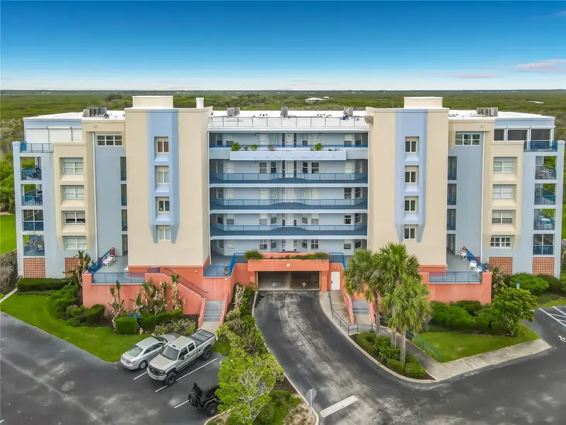 5300 S Atlantic Ave #5-301, FL