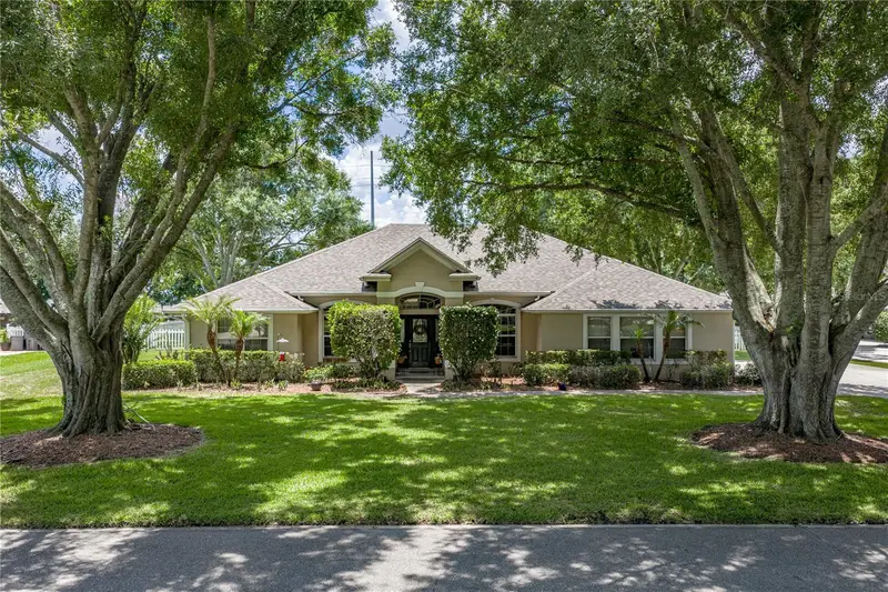 2553 Partridge Dr, FL