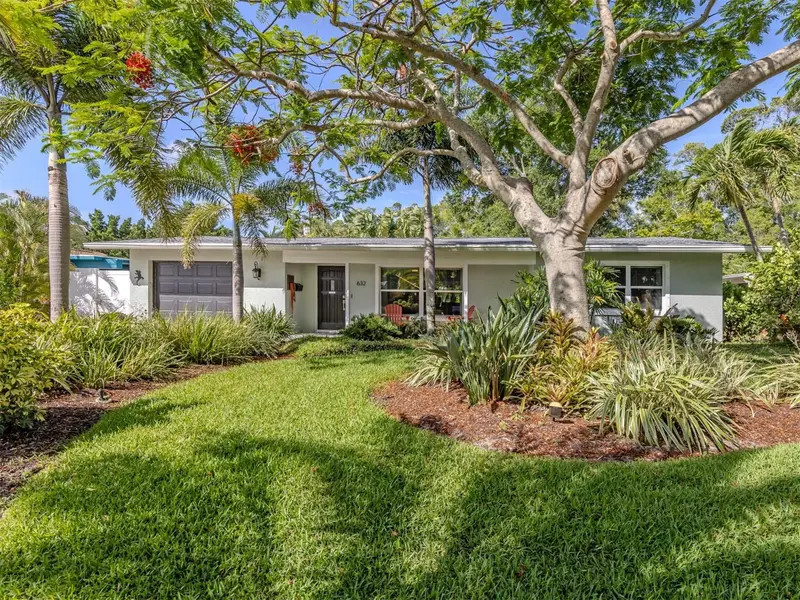632 Park Dr, FL