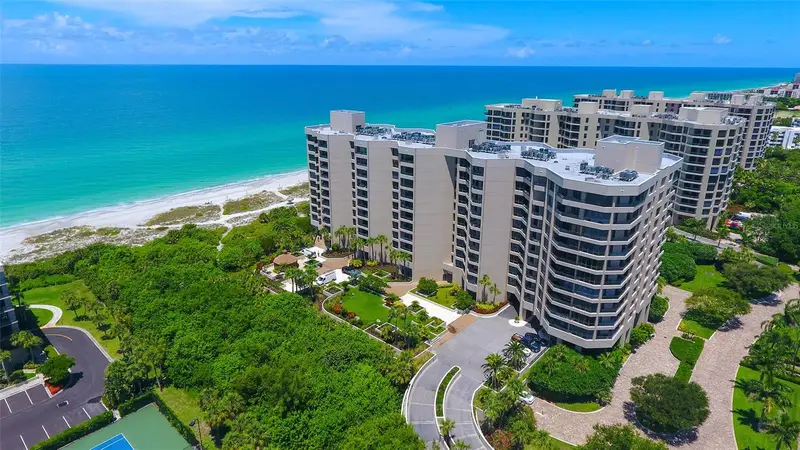 1211 Gulf Of Mexico Dr #105, FL