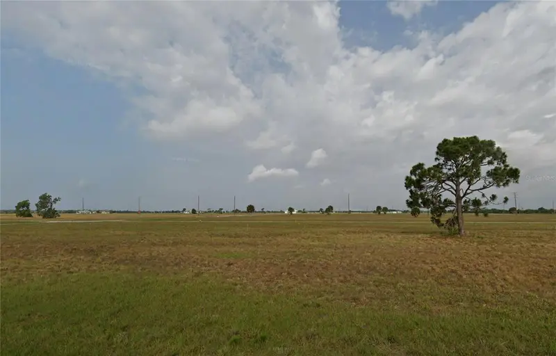 23 Chinaberry Way, FL