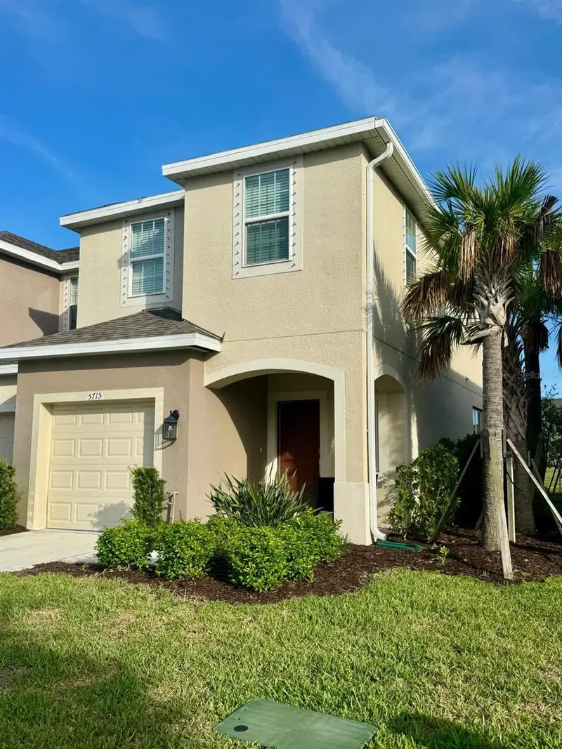 5715 Archipelago St, FL