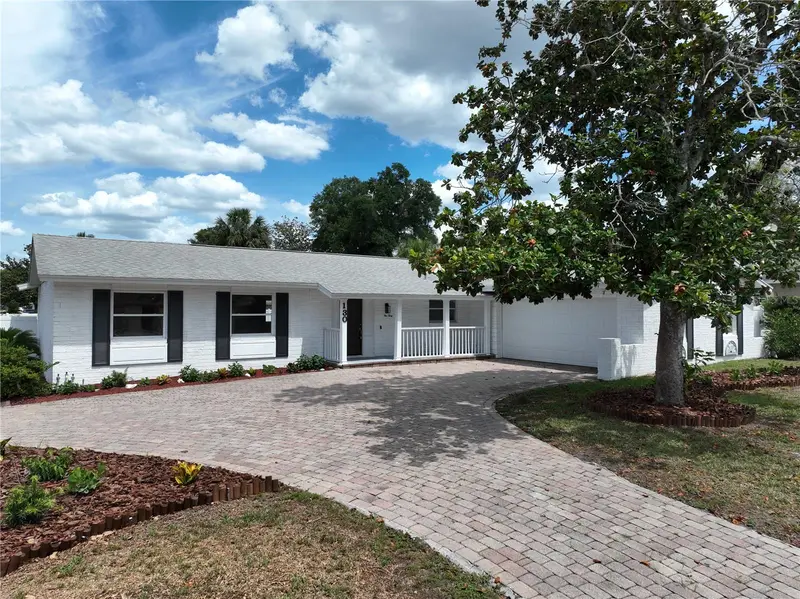 130 Foxridge Run, FL