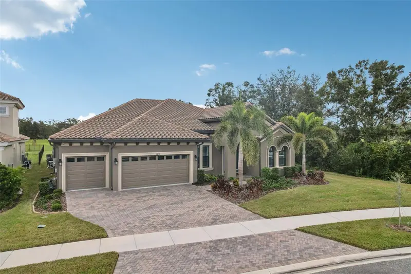 14235 Swiss Bridge Dr, FL