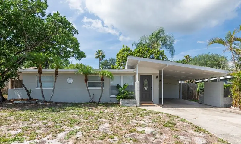 110 14th Ave Sw, FL