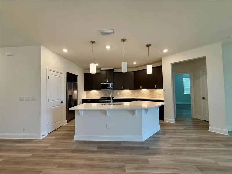 53 Signet Cir, FL