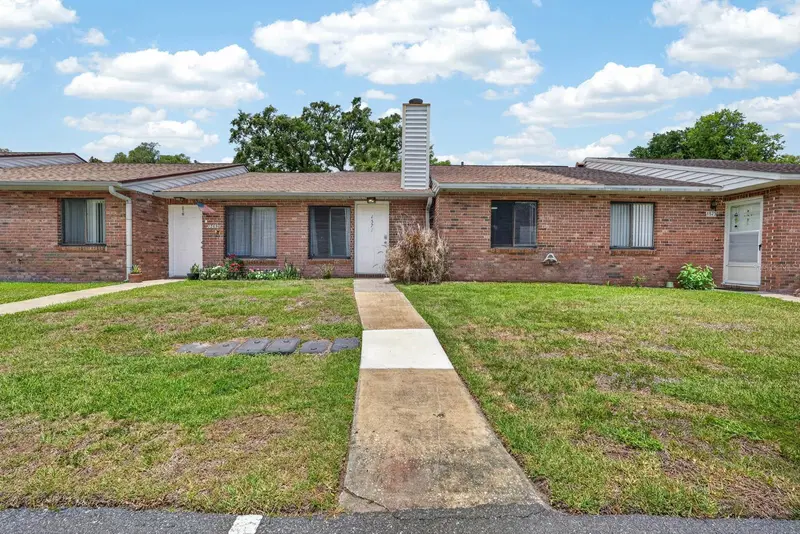 1571 Hancock Ln, FL