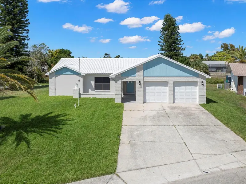 7439 Vienna Ln, FL