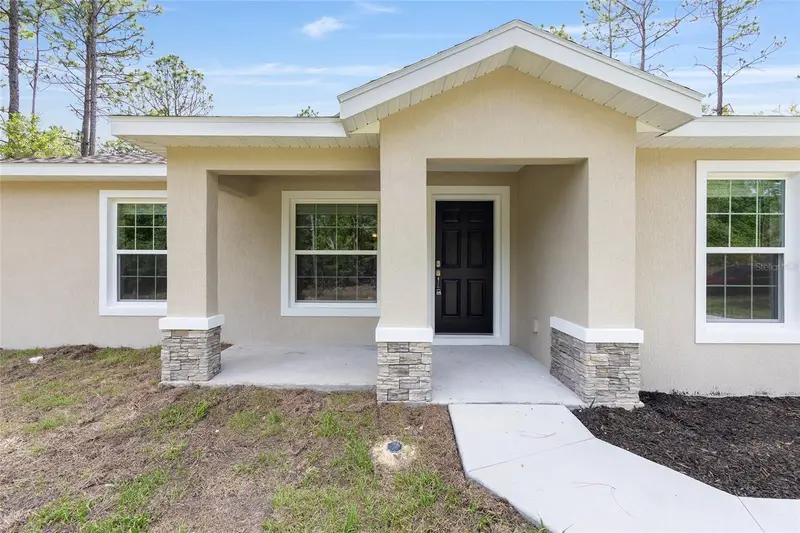 11300 N Angel Terrace, FL