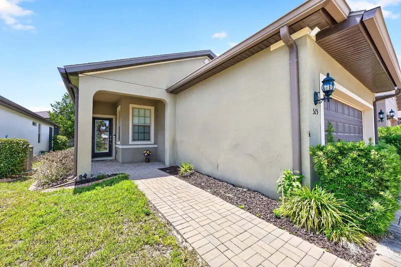 515 Pamplona Pl, FL