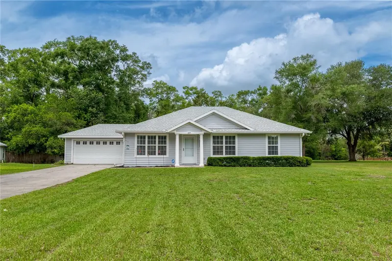 229 Sw Caboose Dr, FL