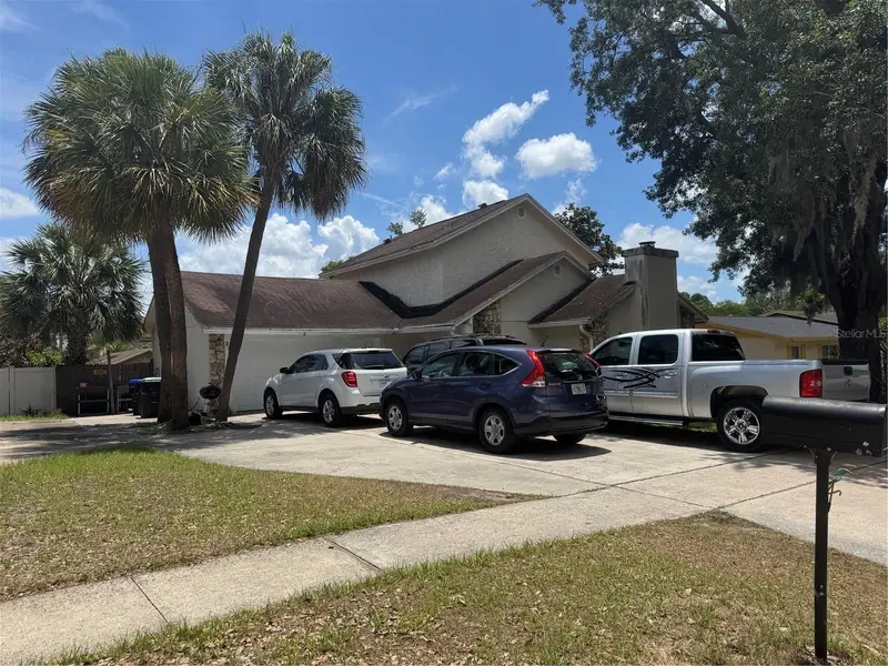 2247 Wautoma Pl, FL