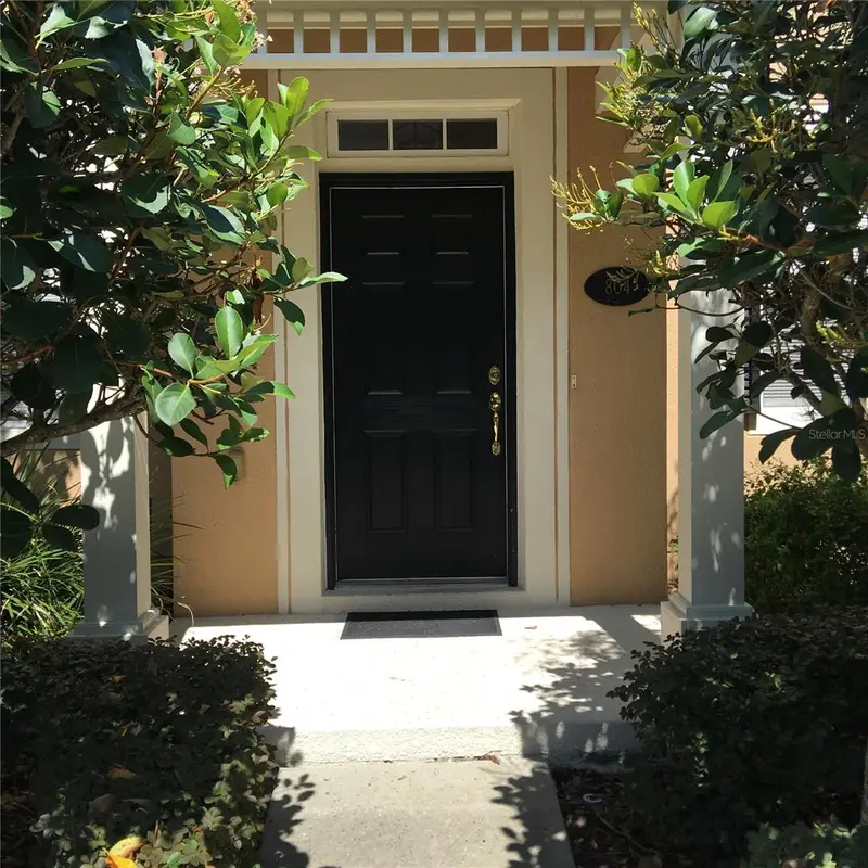 804 Carlyle Ln, FL