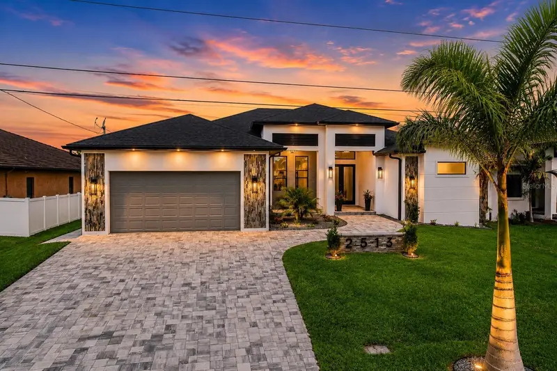 2513 Sw 25th Ave, FL