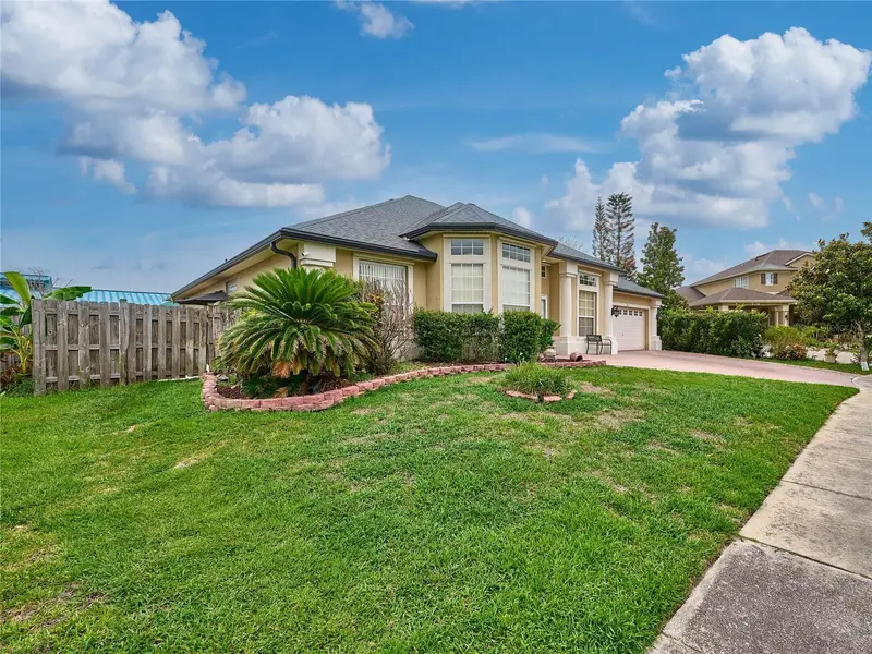 407 Thunder Gulch Ct, FL