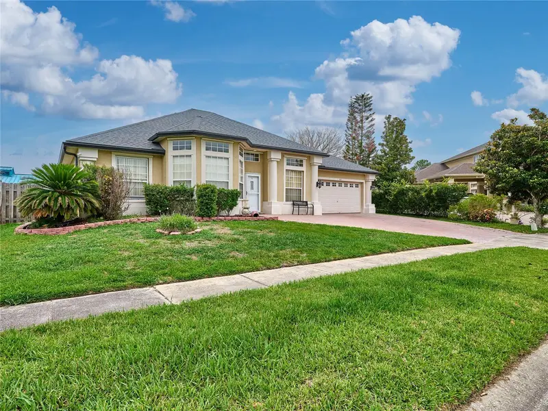 407 Thunder Gulch Ct, FL
