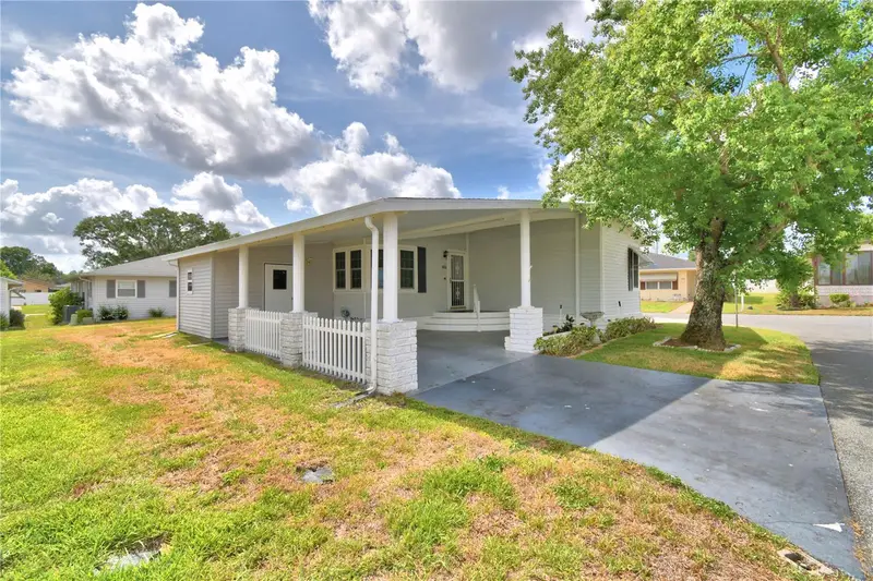 4960 Goldenview Ln, FL