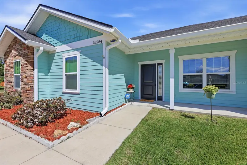 23284 Nw 8th Pl, FL